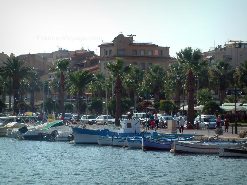 boat walk definition photos bandol 5 quality high definition images boat walk definition photos bandol 5 quality high definition images