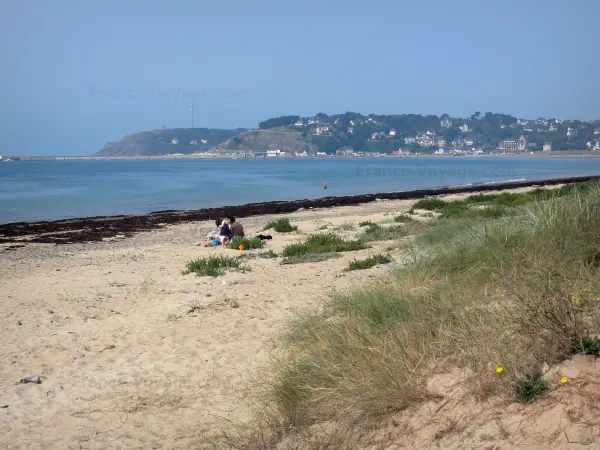 Barneville-Carteret - Beach (Barneville-Plage) with view of the Channel (sea), port of the seaside resort and Carteret cape