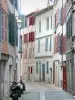 Bayonne - Narrow street and facades of houses in the old town