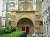 Bayonne - Voorportaal van St Mary's Cathedral