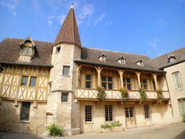 Beaune - Hôtel des Ducs de Bourgogne - Musée du Vin de Bourgogne
