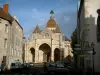 Beaune - Basílica colegiada de Notre-Dame e casas da cidade velha