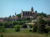 Bédoin - Village avec ses maisons et son église