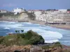 Biarritz - Basta rock, Atlantic Ocean and beachfront facades of the resort