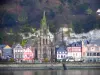 La Bouille - Église et maisons du village, falaises et fleuve (la Seine)