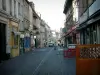 Boulogne-sur-Mer - Calle de la ciudad con casas de alta costura y restaurantes