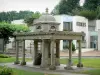 Bourbonne-les-Bains - Fontaine Chaude (old kiosk) and Thermes (thermal baths)