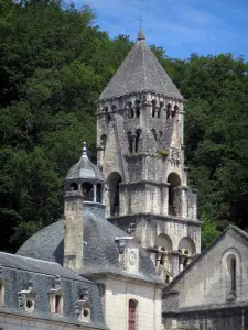 Brantôme - Campanile romanico della chiesa abbaziale