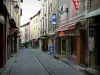 Briançon - Alta ciudad (ciudadela Vauban Vauban ciudad): High Street (Gran Gárgola), con su canal central, sus casas y tiendas