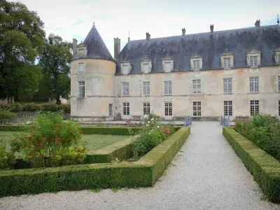 Bussy-Rabutin castle