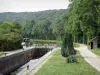Canal de Bourgogne - Écluse n°26 de la Bussière, à La Bussière-sur-Ouche, dans la vallée de l'Ouche