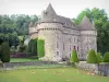 O castelo de Auzers - Guia de Turismo, férias & final de semana no Cantal