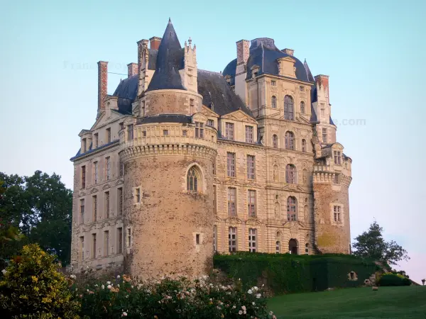 Castillo de Brissac - Castillo y su jardín, en Brissac-Quincé