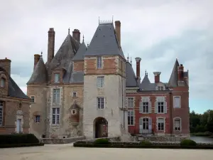 Castillo de La Bussière - Castillo de los pescadores