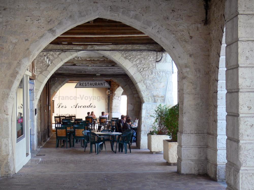 Photos Castillonnès 8 images de qualité en haute définition