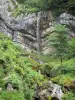 Chapeau de Gendarme - Wasserfall Chapeau de Gendarme, im Regionalen Naturpark des Haut-Jura