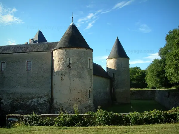 La Chapelle-d'Angillon - Gids voor toerisme, vakantie & weekend in de Cher