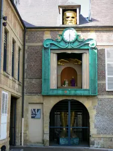 Charleville-Mézières - Grande Burattinaio, orologio monumentale con automi