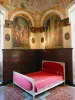 Château d'Ancy-le-Franc - Intérieur du palais Renaissance : lit et peintures murales de la chambre de Diane