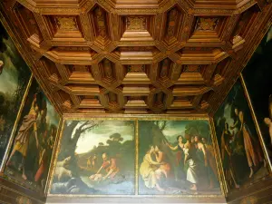 Château d'Ancy-le-Franc - Intérieur du palais Renaissance : peintures et plafond à caissons du cabinet du Pastor Fido