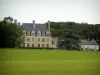 Château de Beauregard - Château, arbres et champ