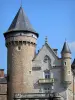 Château de Busset - Tour d'Orion et façade du corps de logis