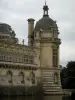Château de Chantilly - Tour du château et douves