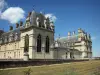 Château d'Écouen - Museu Nacional do Renascimento - Capela e fachadas do castelo renascentista