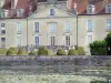 Le château de Fontaine-Française - Guide tourisme, vacances & week-end en Côte-d'Or