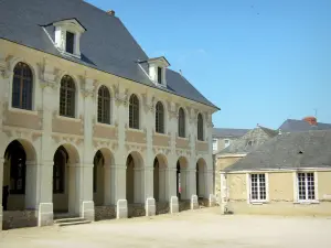 Château-Gontier - Kreuzgang des ehemaligen Klosters der Ursulinen