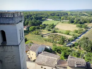 Château de Grignan - Point de vue sur le paysage de la Drôme provençale depuis les terrasses du château