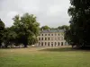 Château de Grouchy - Château de style classique et son parc arboré