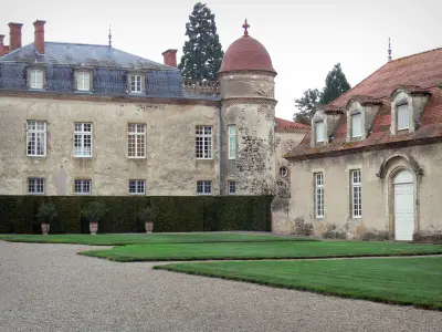 Château de Parentignat