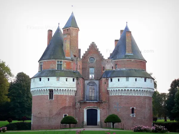 chateau-rambures-11432_w600.webp