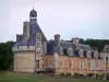 Château de Touffou - Tour et logis, à Bonnes (dans la vallée de la Vienne)