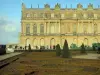 Château de Versailles - Façade du château et parterre du Midi (parc du château)