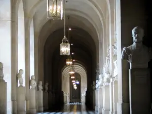 Château de Versailles - Intérieur du château : galerie de Pierre