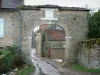 Châteauneuf - North gate of the fortified village