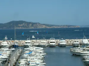 A Ciotat - Marina e seus barcos atracados