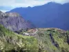 Cirque de Cilaos - Parc National de La Réunion : paysage montagneux