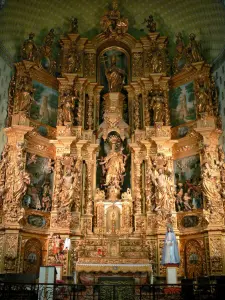 Collioure - Inside the Notre-Dame-des-Anges church: Baroque altarpiece of the main altar