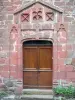 Collonges-la-Rouge - Porta de entrada para a casa de Boutang du Peyrat