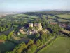 Gids van de Côte-d'Or - Landschappen van de Côte-d'Or - Luchtfoto van de Butte de Thil en het middeleeuwse kasteel
