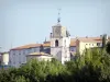 The Crest Tower - Crest: View of the bell tower of the Cordeliers chapel surrounded by trees and houses