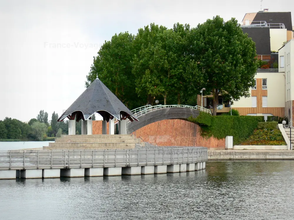 Photos - Créteil - 9 quality high-definition images