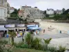 Dinard - Badeort der Smaragdküste: Schnellrestaurants, Gebäude, Villen und
Strand Ecluse