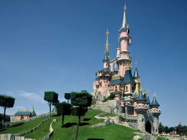 Disneyland Paris - Tourism, holidays & weekends guide in the Seine-et-Marne