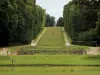 Domaine national de Marly-le-Roi - Parc avec ses promeneurs