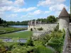 Domaine de Villarceaux - Parc du domaine : broderies de buis du jardin sur l'eau (parterre sur l'eau)