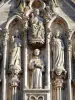 Église de Saint-Père - Statues sur la façade de l'église Notre-Dame : Christ entouré de saints